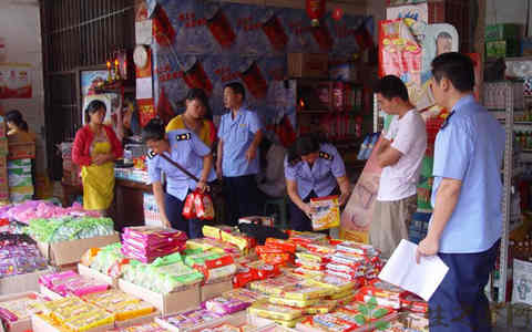 国家食药监总局重拳出击，依法取缔农村食品市场无照经营2.28万户